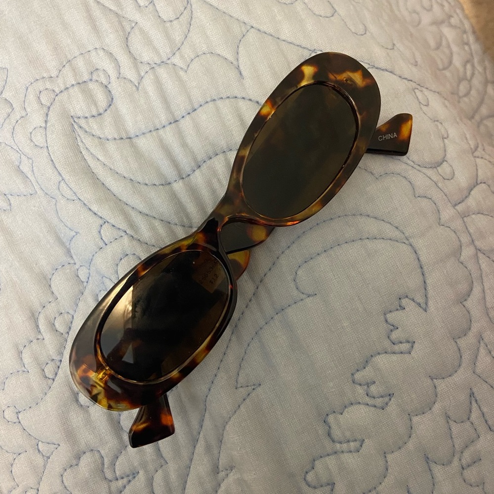 SHEIN Sunglasses